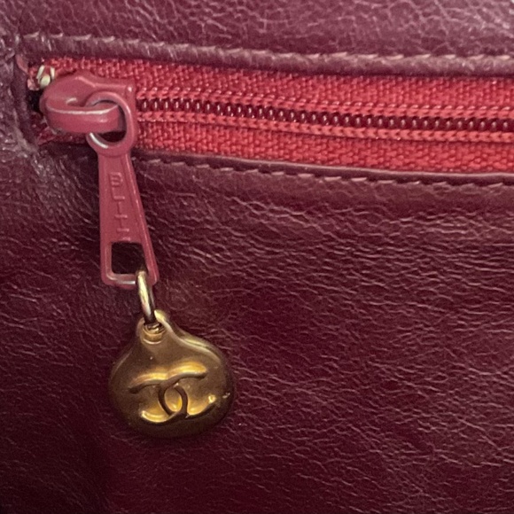 Chanel Quilted Dark Brown Leather Shoulder Bag Preowned CC Logo Authentic - Picture 15 of 16